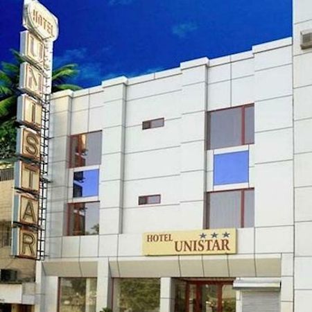 Hotel Unistar New Delhi Eksteriør bilde