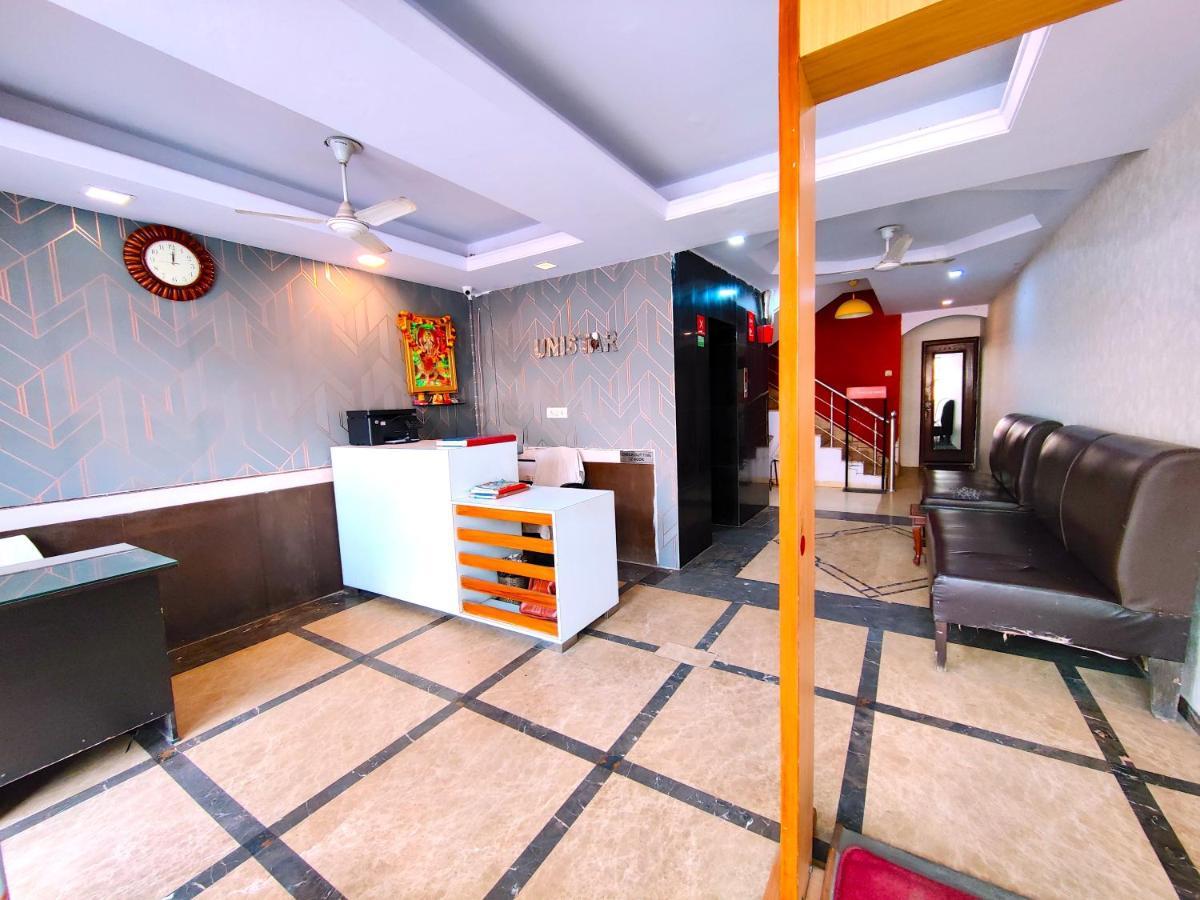 Hotel Unistar New Delhi Eksteriør bilde
