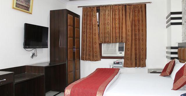 Hotel Unistar New Delhi Eksteriør bilde